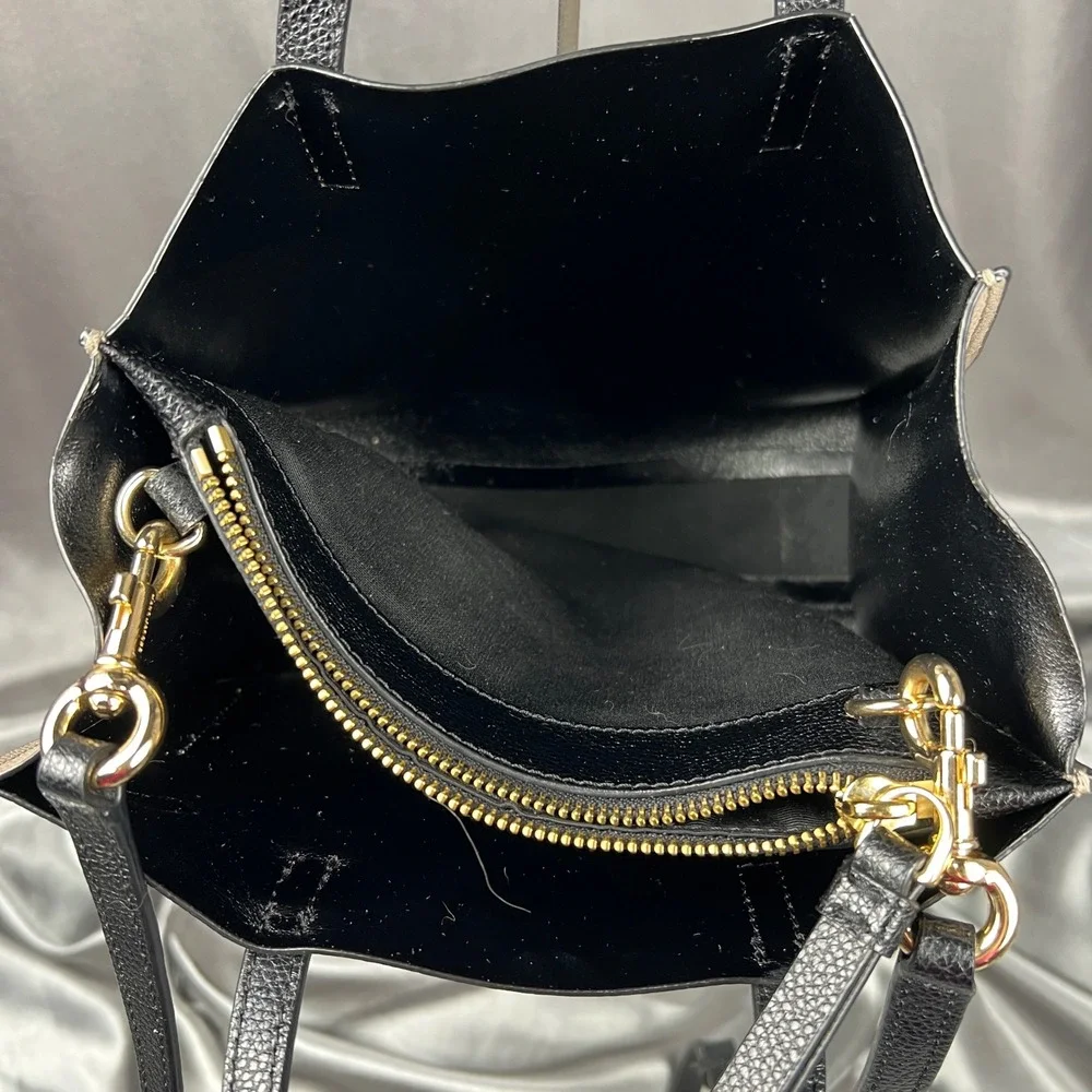Marc Jacobs Mini Grind Lock Key Tote Bag Beige Leather Top Handle Crossbody 13”‎